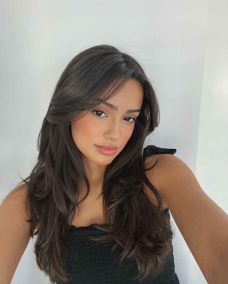 Claire Burgos