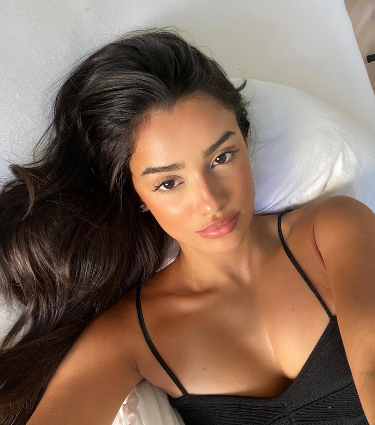 Claire Burgos