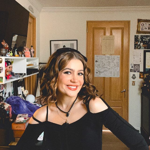Emmy Perry