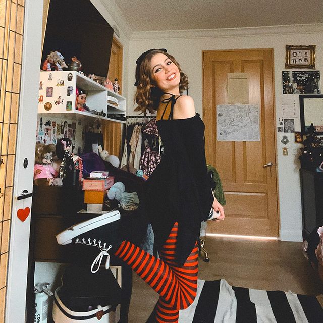 Emmy Perry