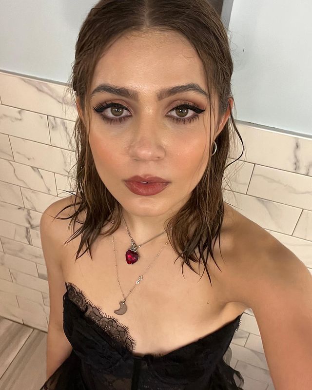 Emmy Perry