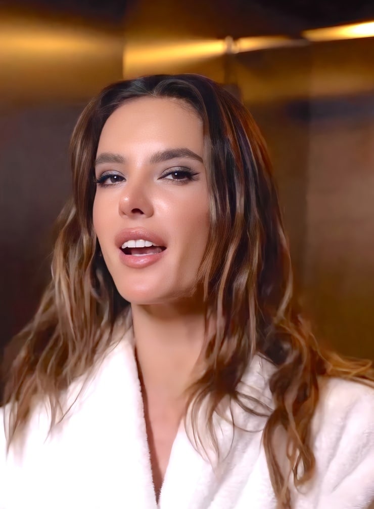Alessandra Ambrosio Alessandra Ambrosio