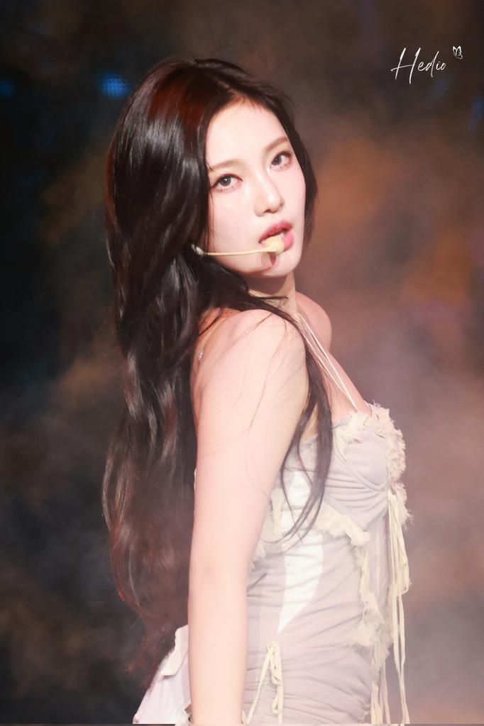 Yizhuo Ning
