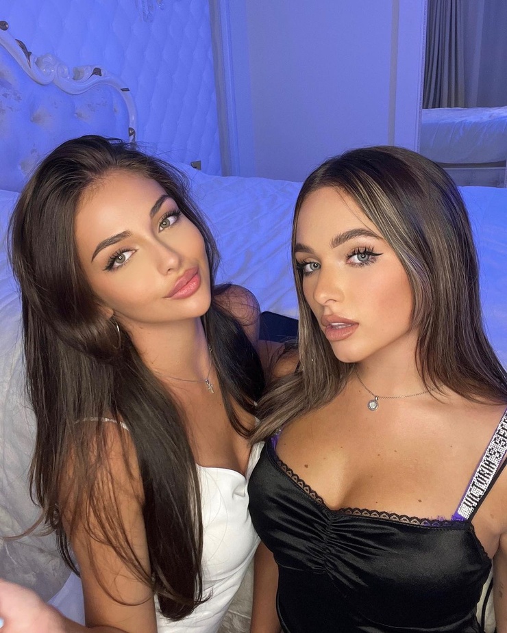 Andreea Bostanica Andreea Bostanica