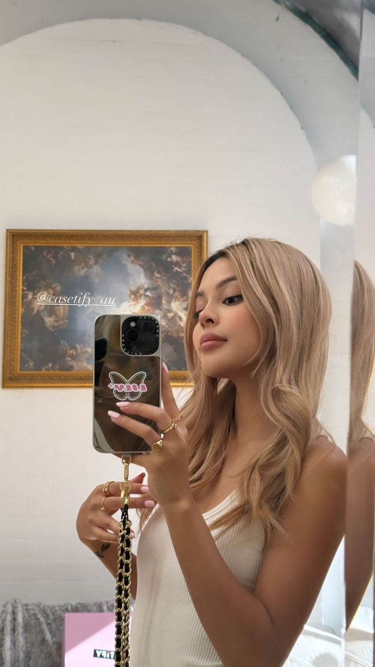 Lily Maymac