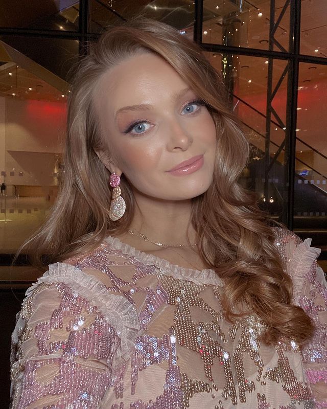 Aoife Walsh Aoife Walsh