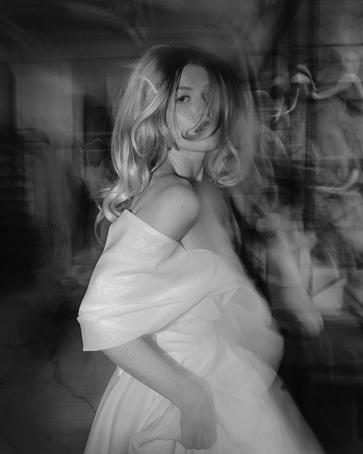 Luna (model)
