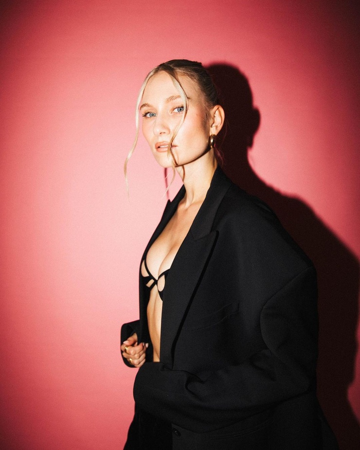 Carolin Niemczyk Carolin Niemczyk