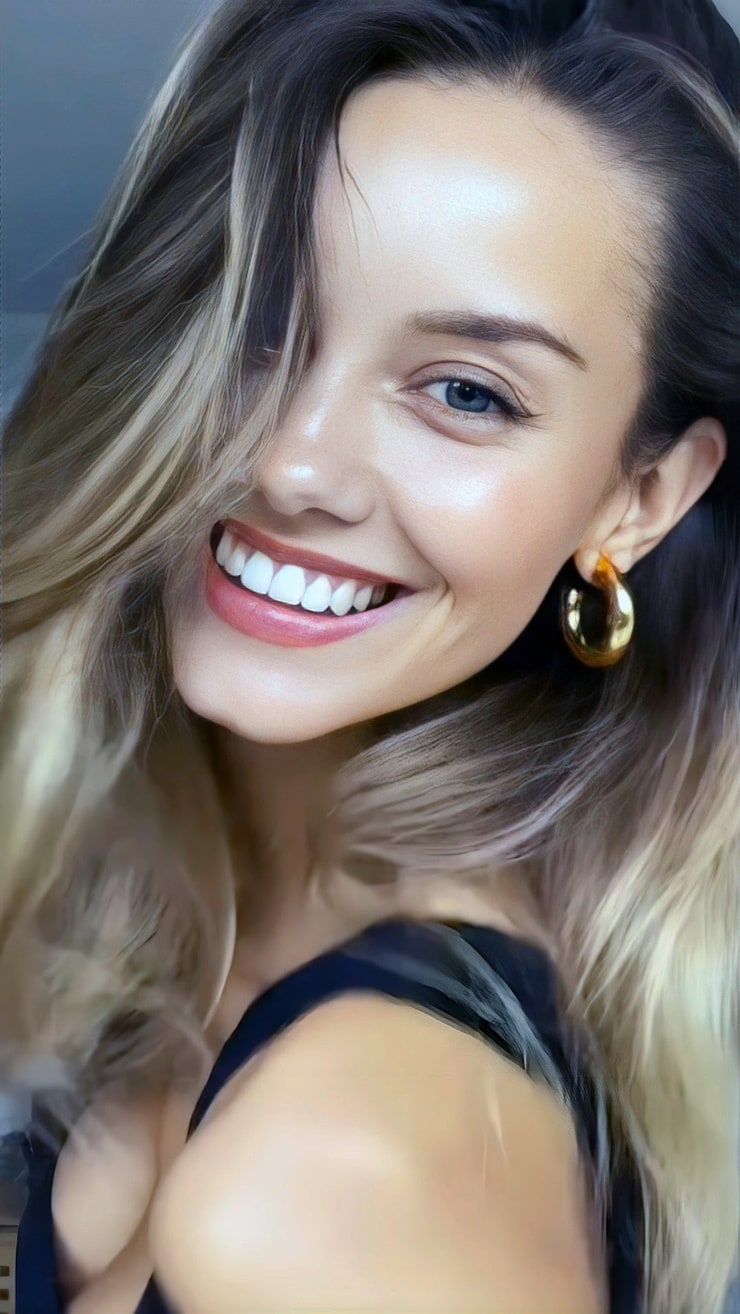 NICOLA CAVANIS NICOLA CAVANIS