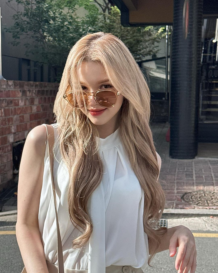 Elina Karimova