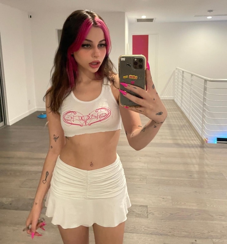 Ellise Gitas