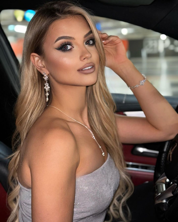Aleksandra Bil