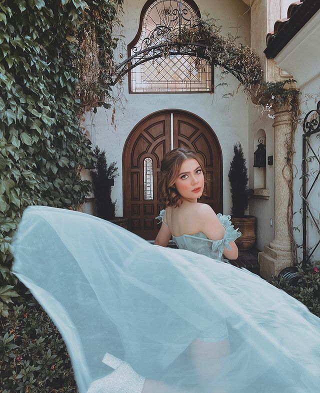 Emmy Perry