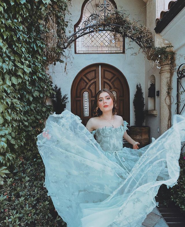 Emmy Perry