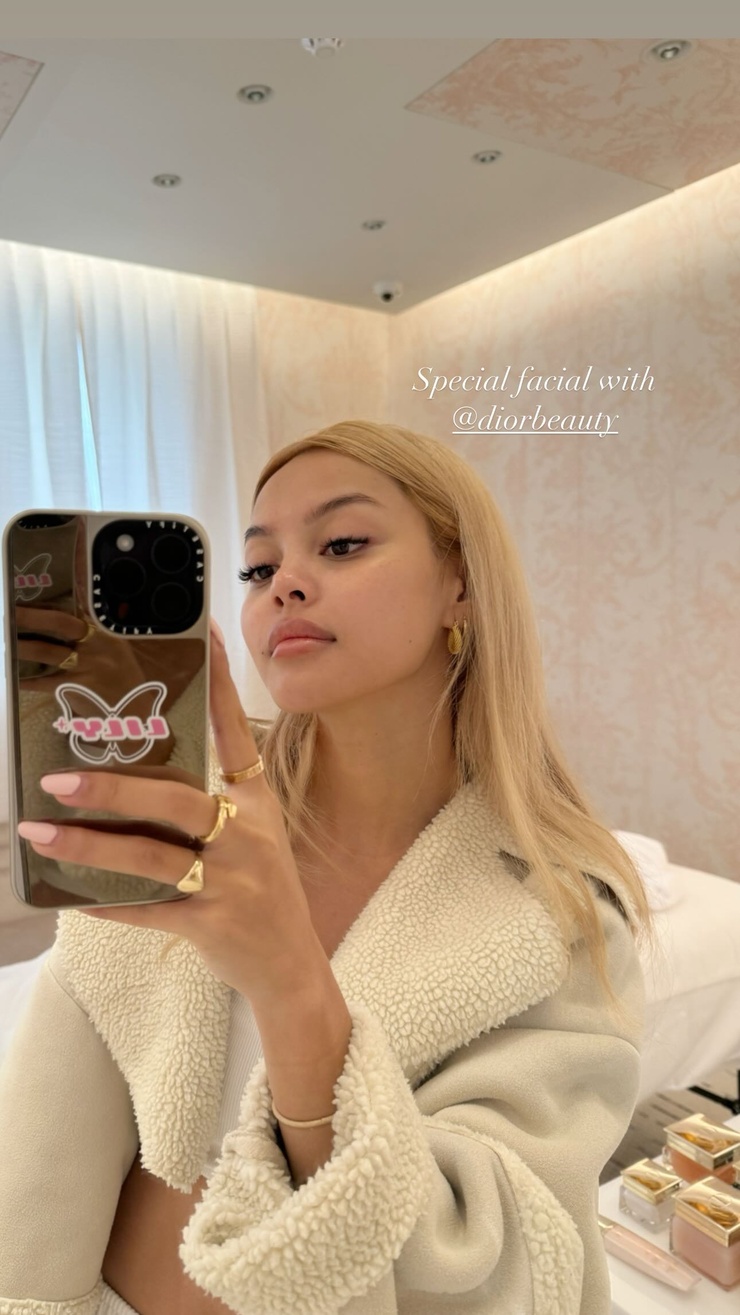 Lily Maymac