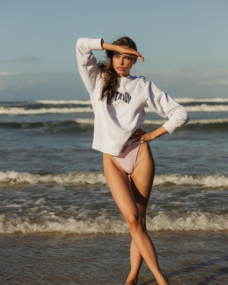 Zasha Lau-White