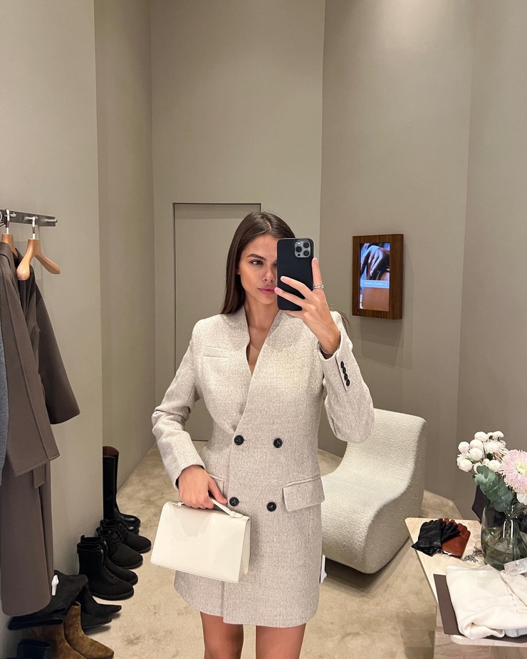 Viki Odintcova Viki Odintcova