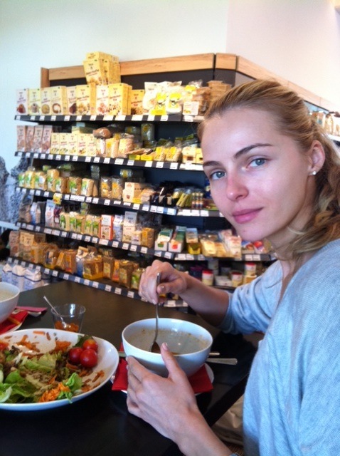 Valentina Zelyaeva Valentina Zelyaeva