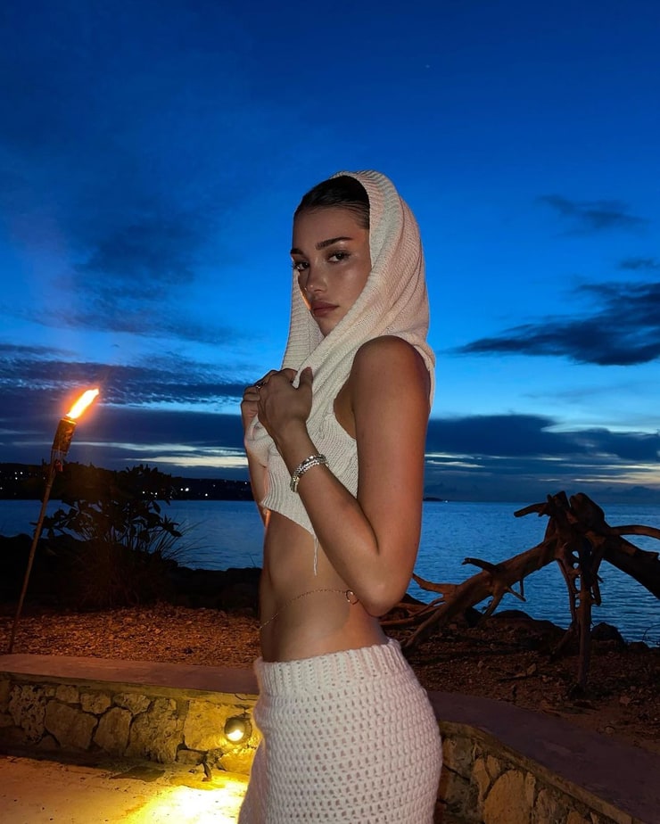 Bella Azzata Bella Azzata