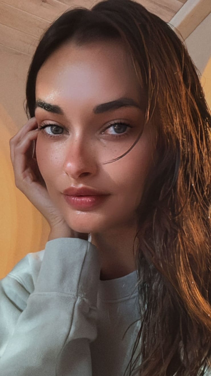 Gizele Oliveira Gizele Oliveira
