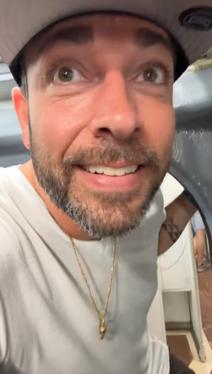 Zachary Levi