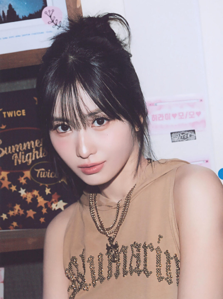 Hirai Momo