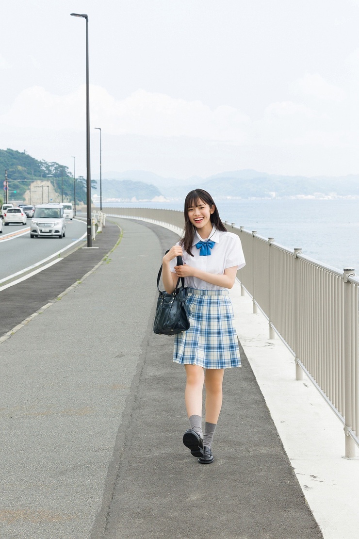 Kohaku Shida After School in Umimachi Spisan Gravure Photo Book