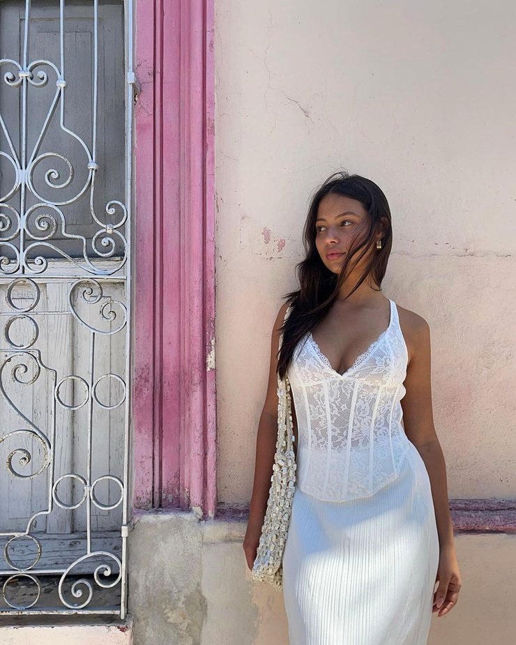 Fiona Barron Fiona Barron
