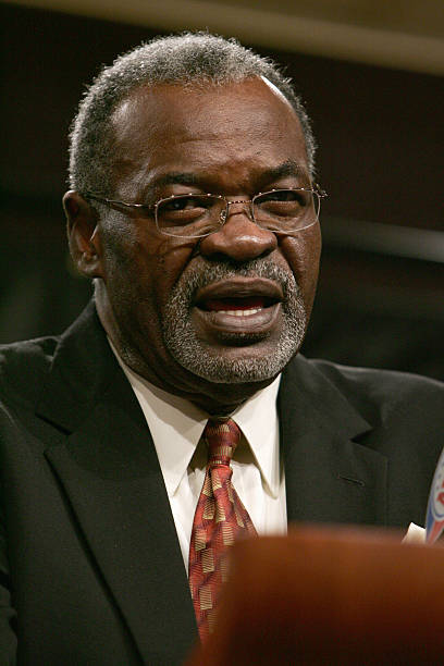 Rayfield Wright