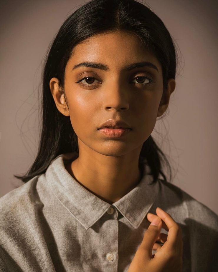 Divya Jadhav