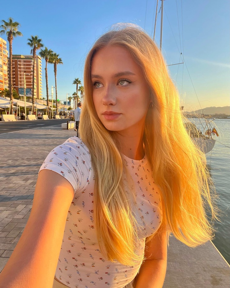 Emma Woe