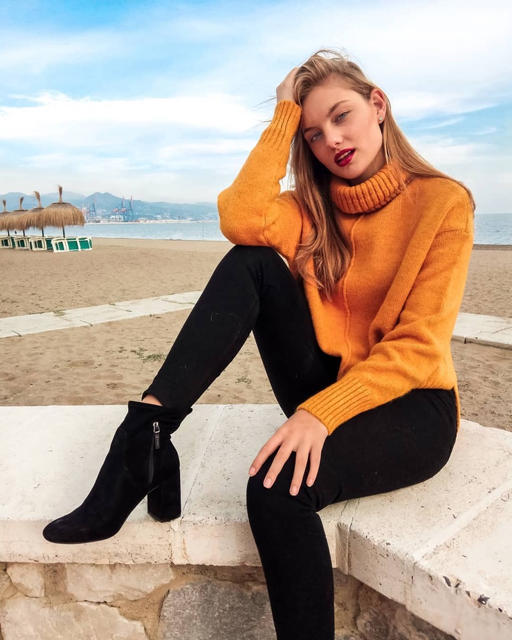 YUBEL NIJKAMP