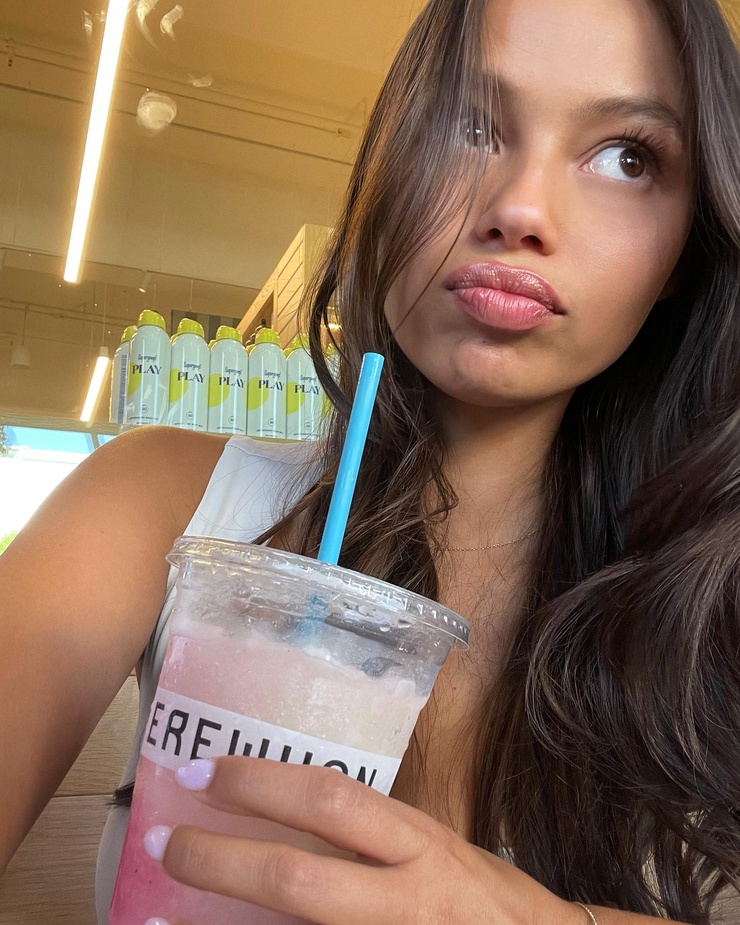 Fiona Barron Fiona Barron