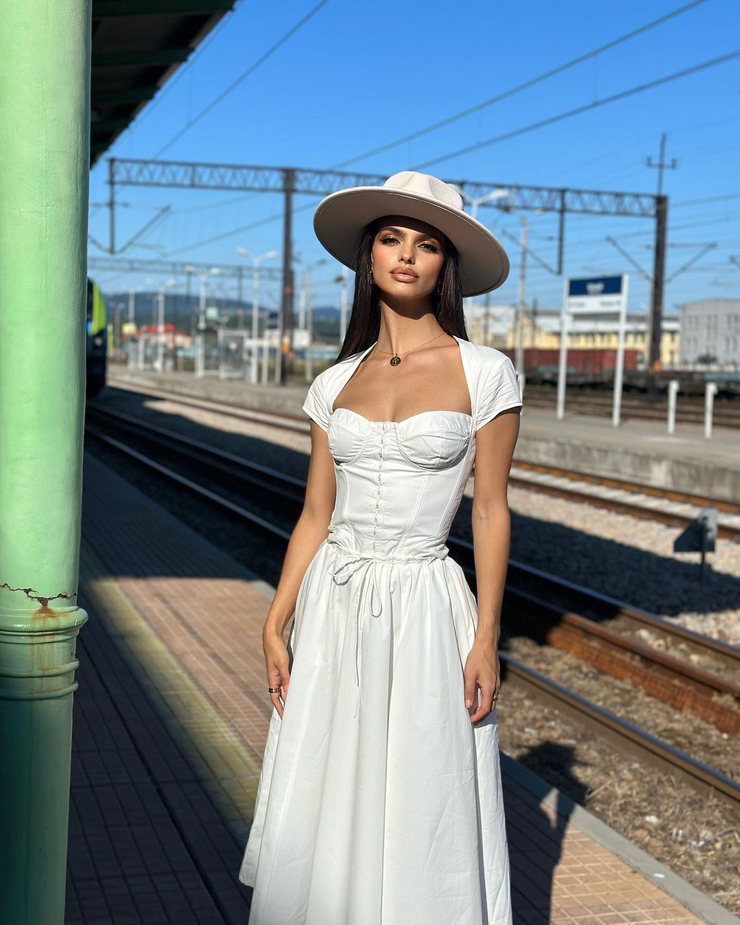Naida Estubier
