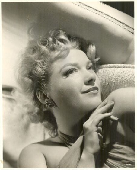 Anne Baxter