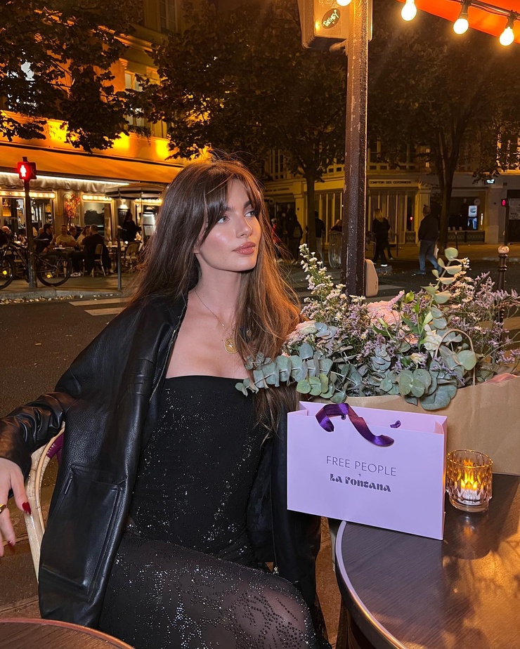 MARA LAFONTAN