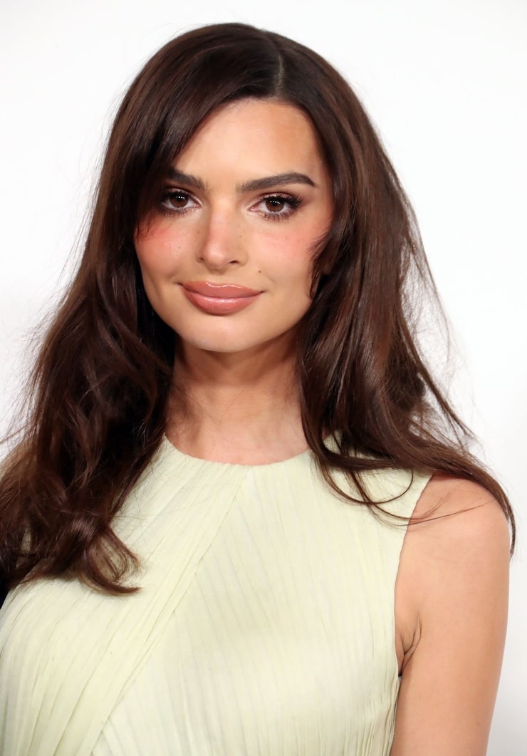 Emily Ratajkowski Emily Ratajkowski