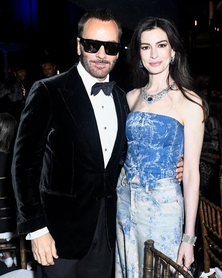 Anne Hathaway