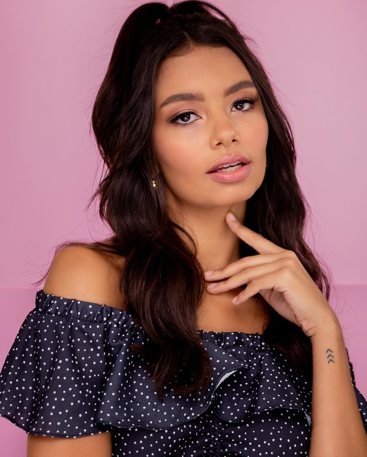 Nayha Queiroz