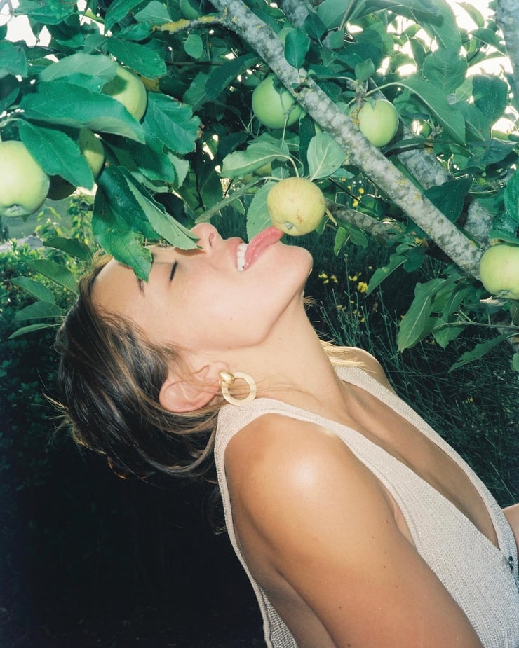Chloe Bennet Chloe Bennet