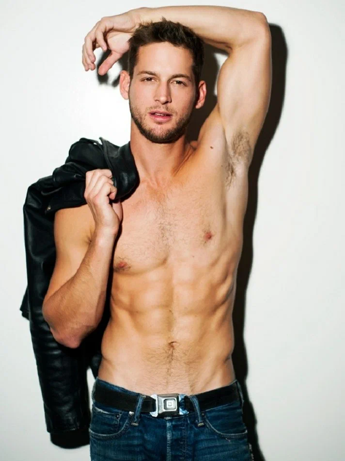 Max Emerson