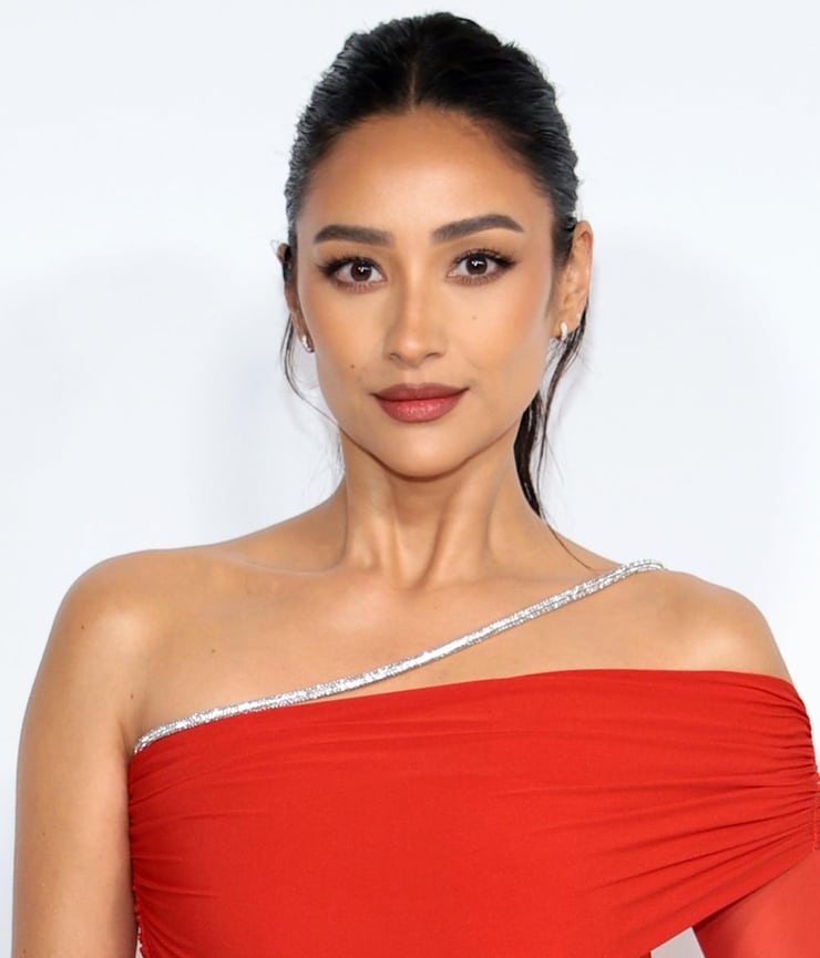 Shay Mitchell