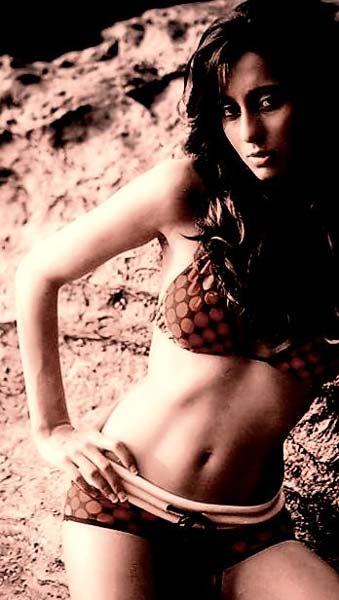 Anusha Dhandekar Anusha Dhandekar