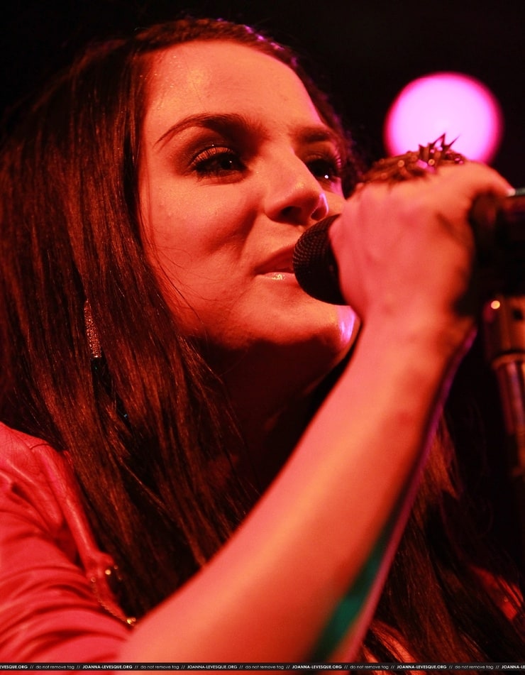Joanna 'JoJo' Levesque
