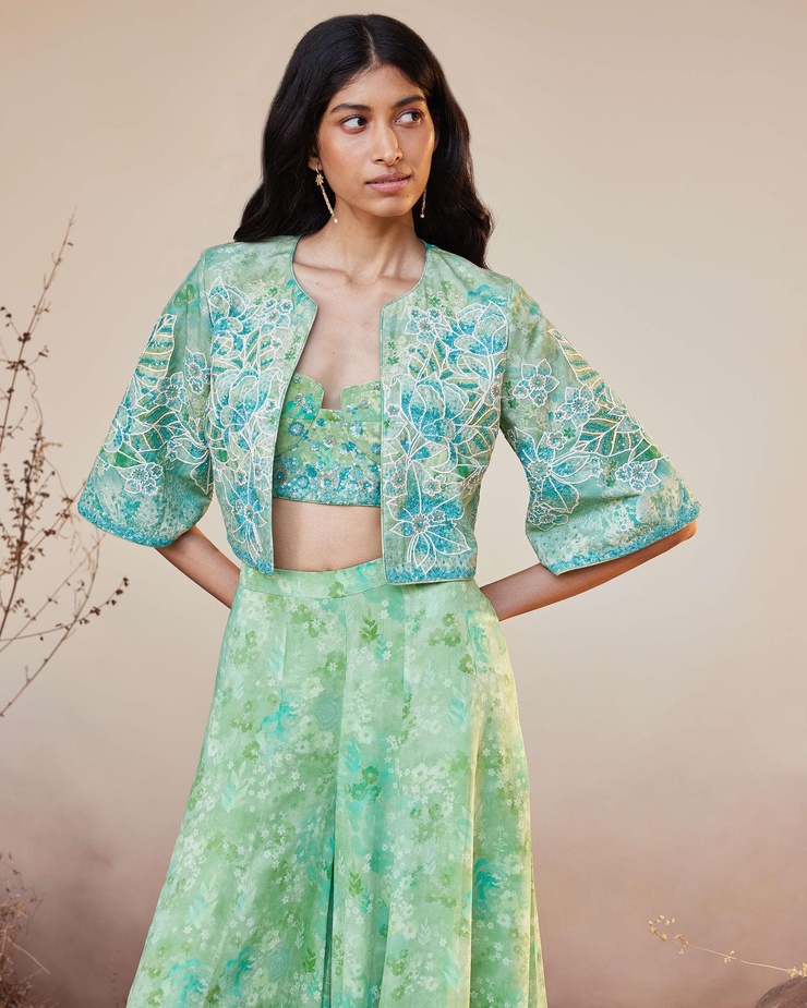 Arya Bendkhale