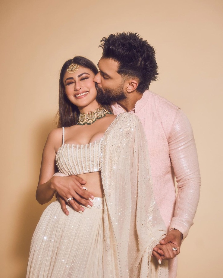 Mouni Roy