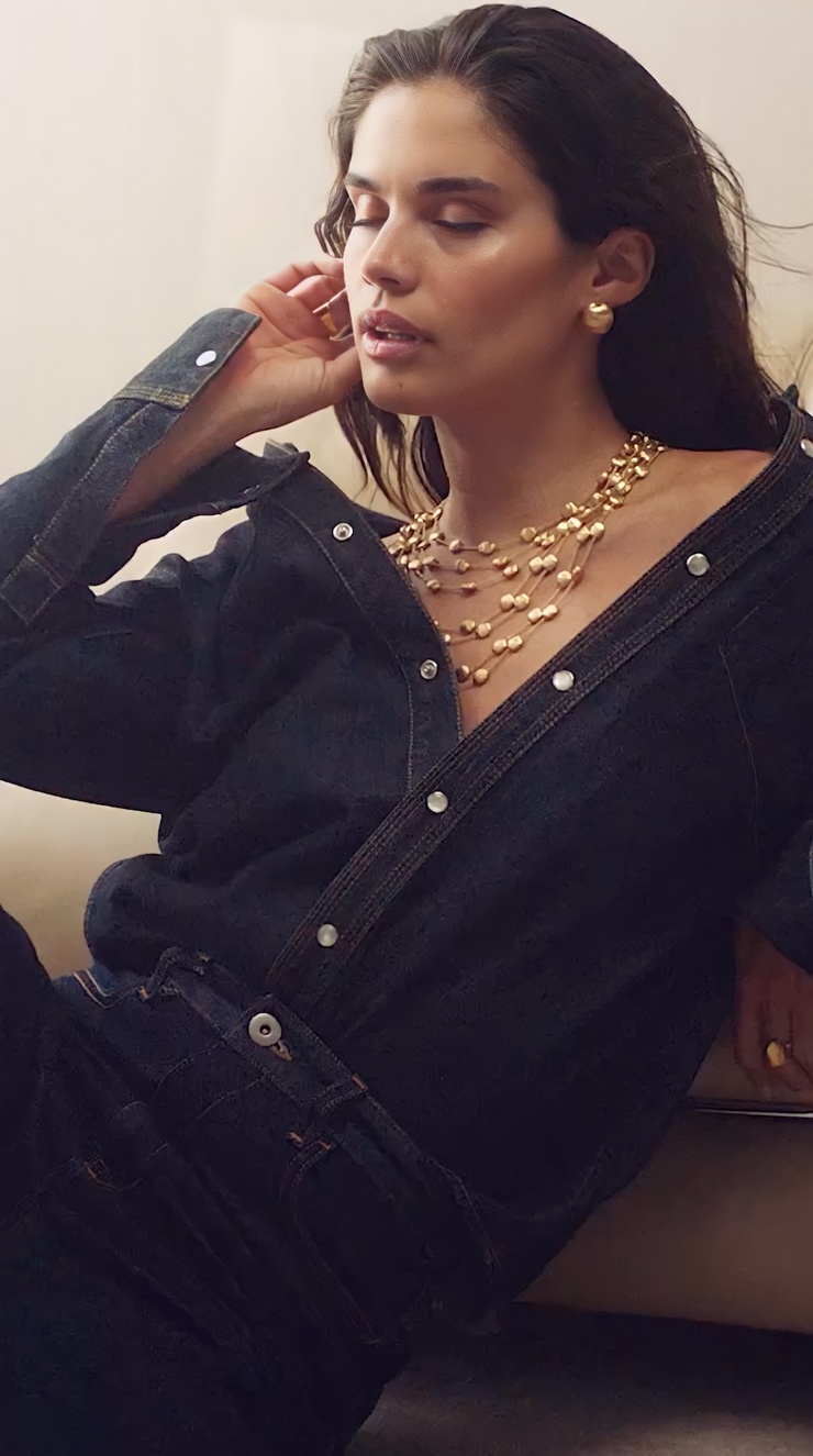 Sara Sampaio Sara Sampaio