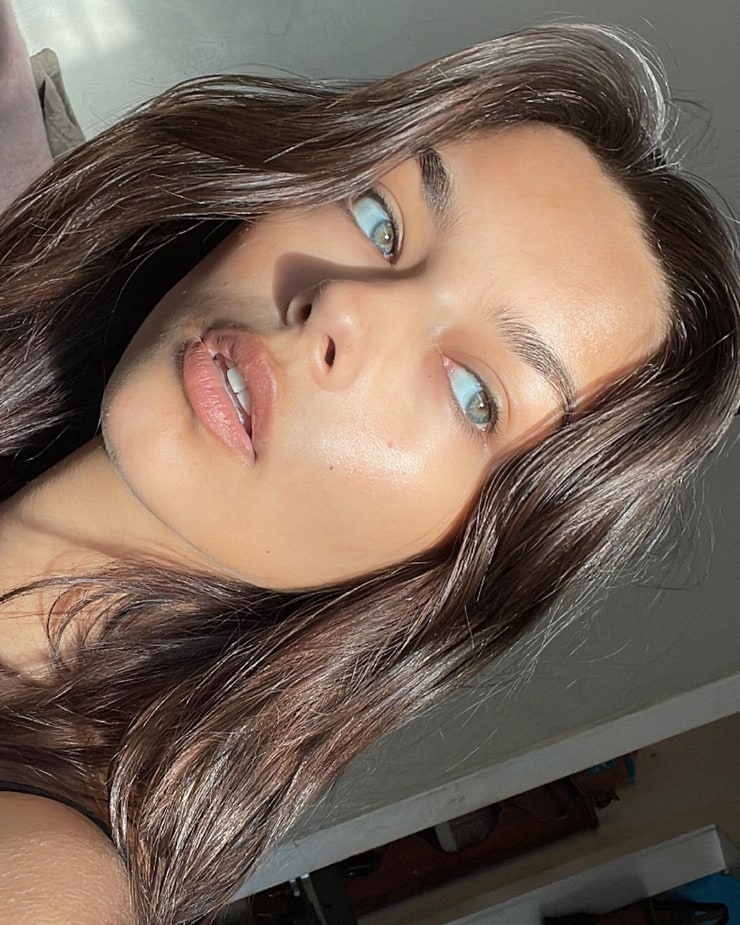 Violet Lux Violet Lux