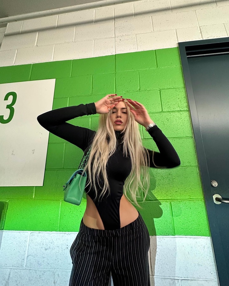 Ava Max