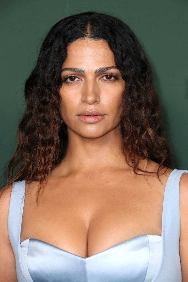 Camila Alves